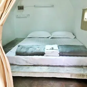 Eco Capsule Hotel Teluk Bahang
